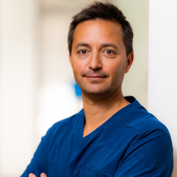 Dr Vincent Vaglio Chirurgien-Dentiste Geneve